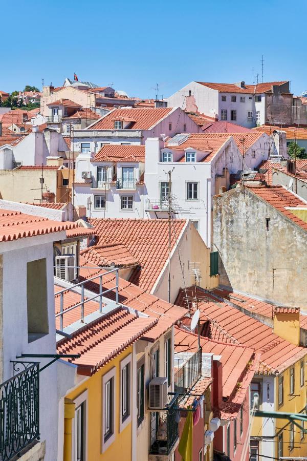 Light Filled Apartment Near Chiado, By Timecooler Lisboa Exteriör bild